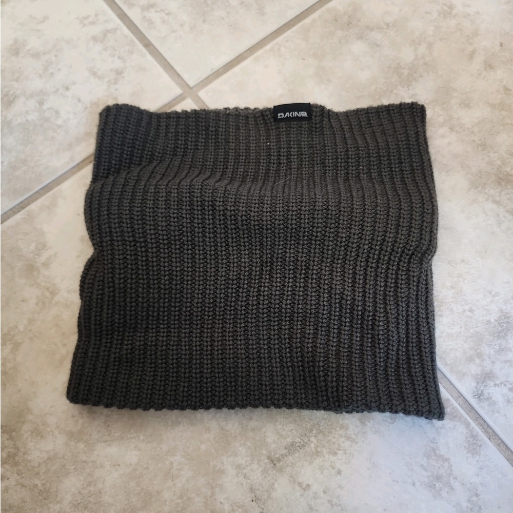 Dakine knitted neck gator